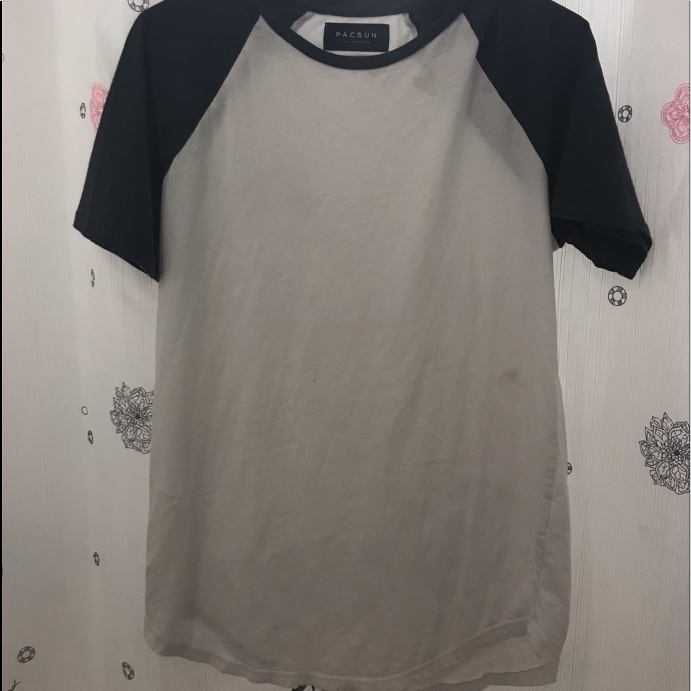 Very good quality pacsun Los Angeles white shirt